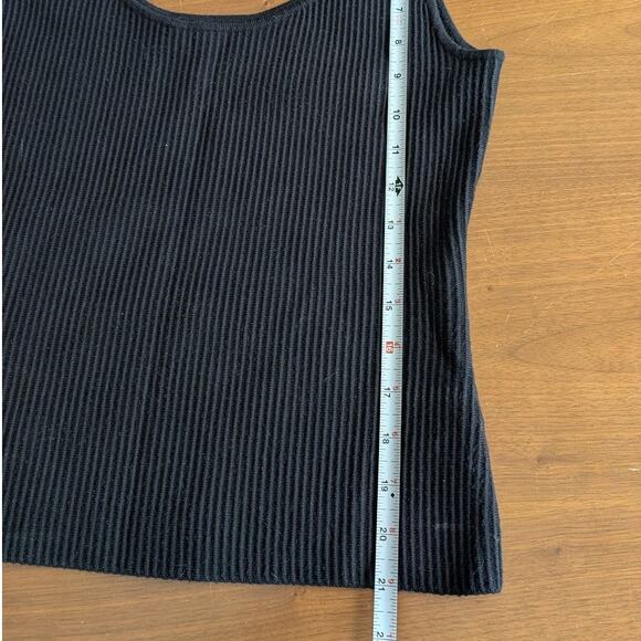 Aqua Black Knit Slim Fit Sleeveless Tank Top, size S - Picture 5 of 6
